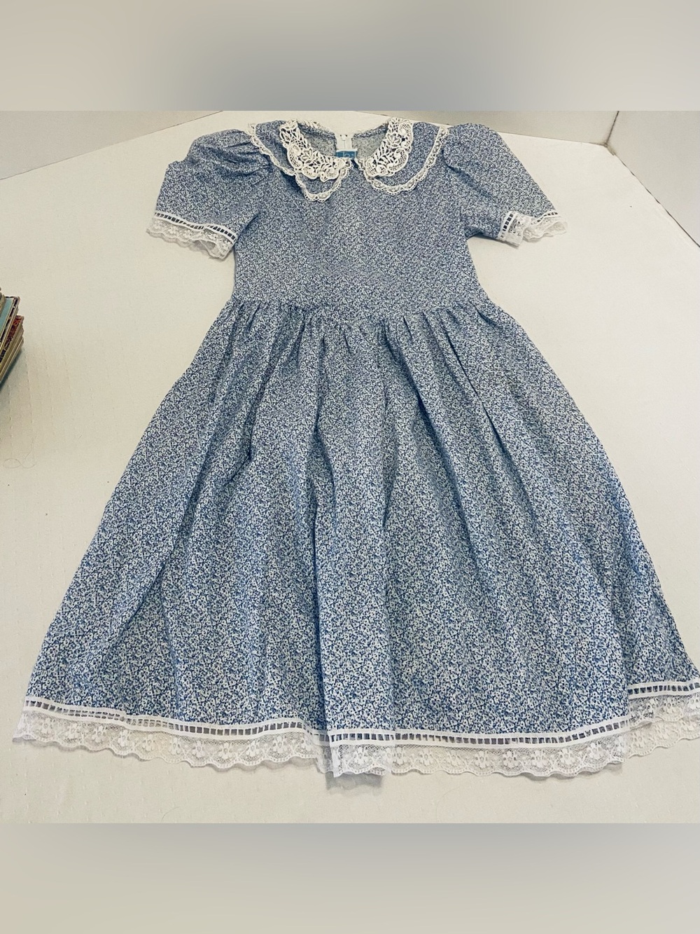 Girls GUNNE SAX Blue Floral Lace-Trim Midi Dress. No Size Label.